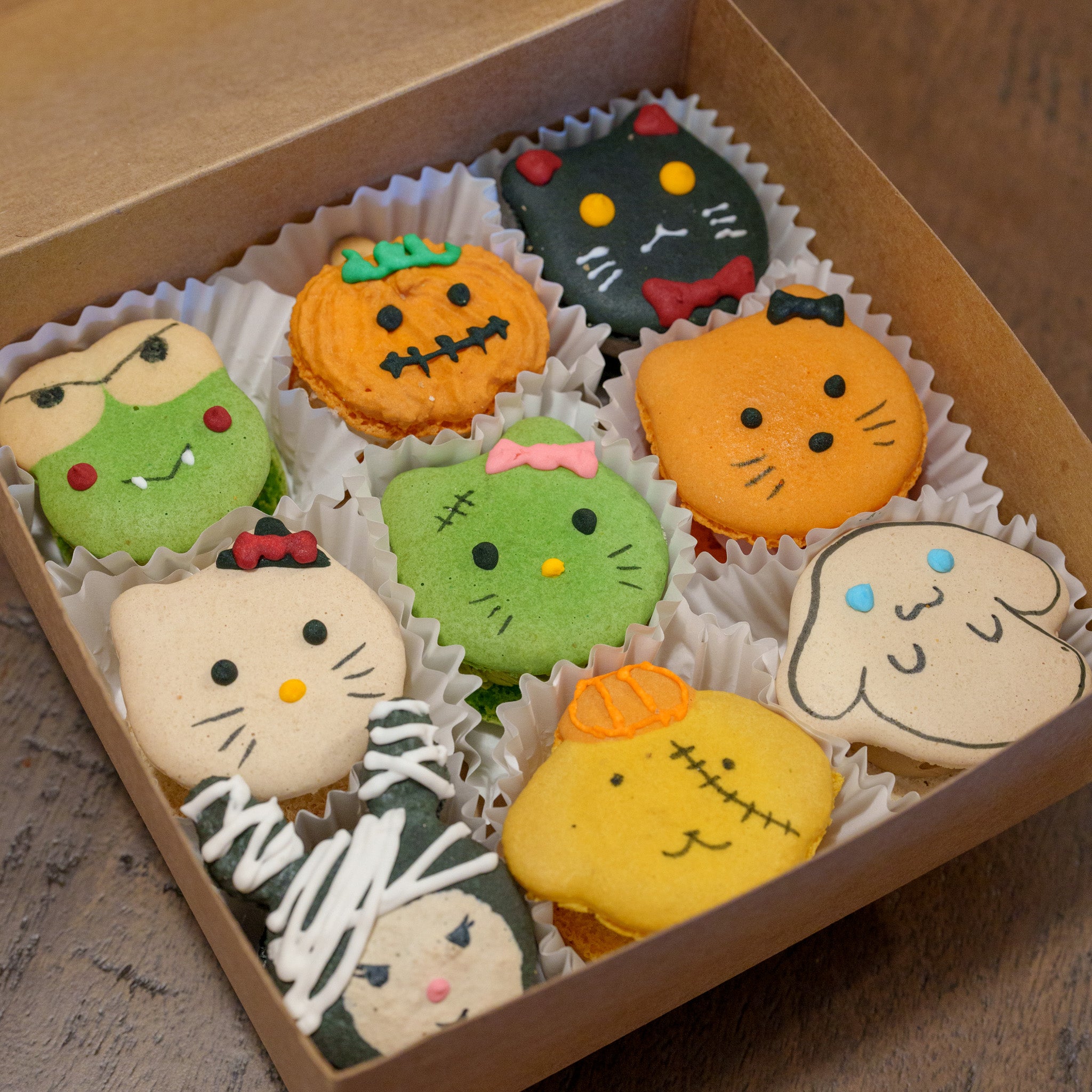 Halloween Theme Box (Hello Kitty)